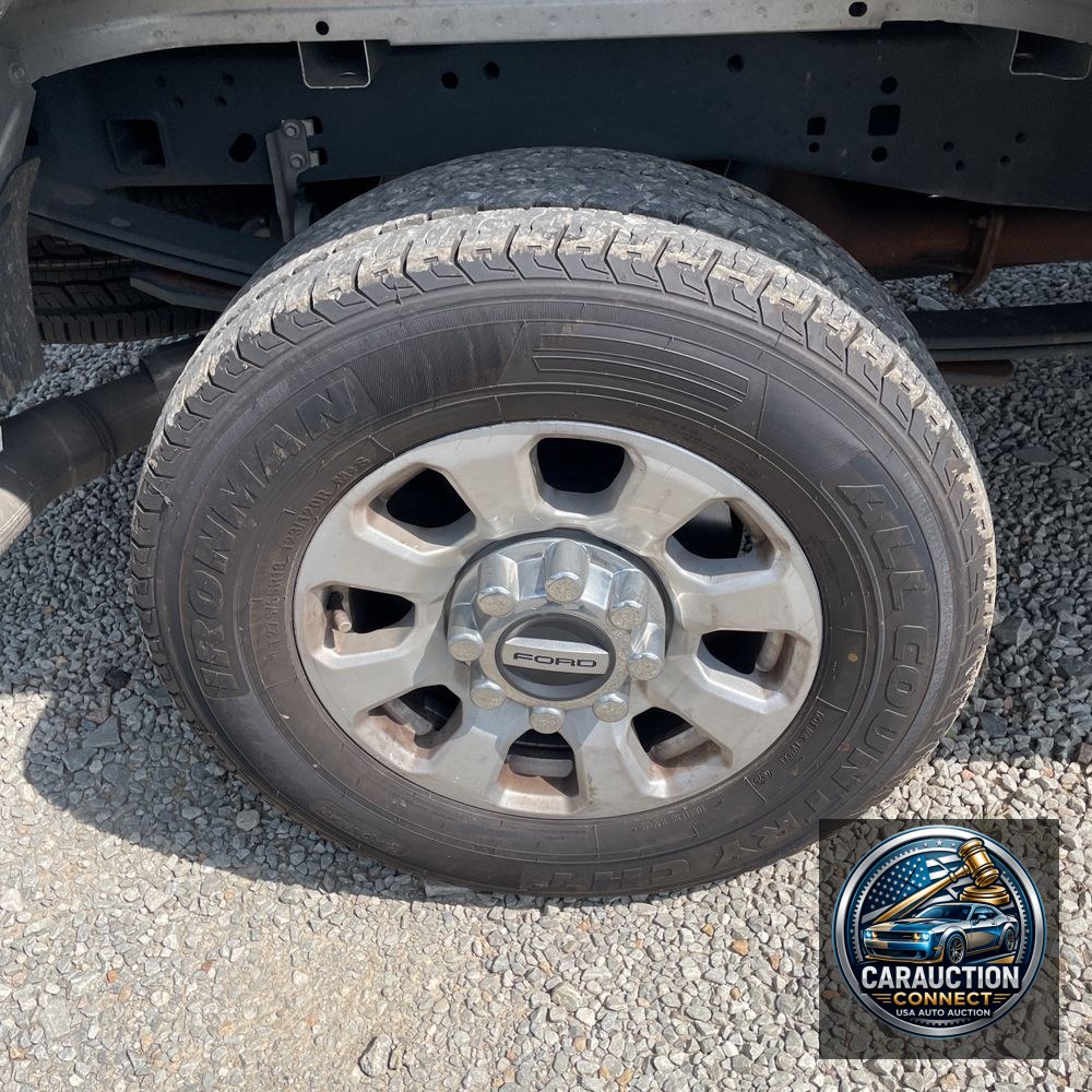 2024 Ford F-250 Super Duty XLT