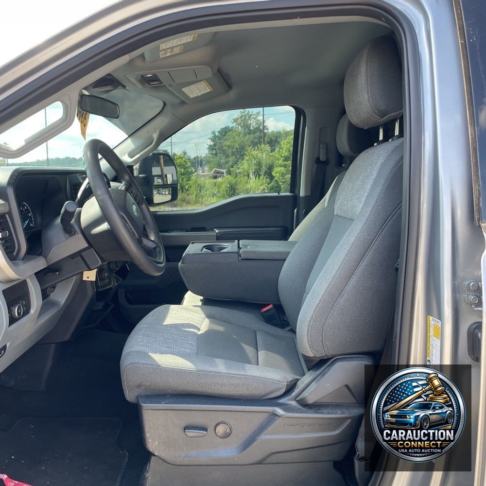 2024 Ford F-250 Super Duty XLT