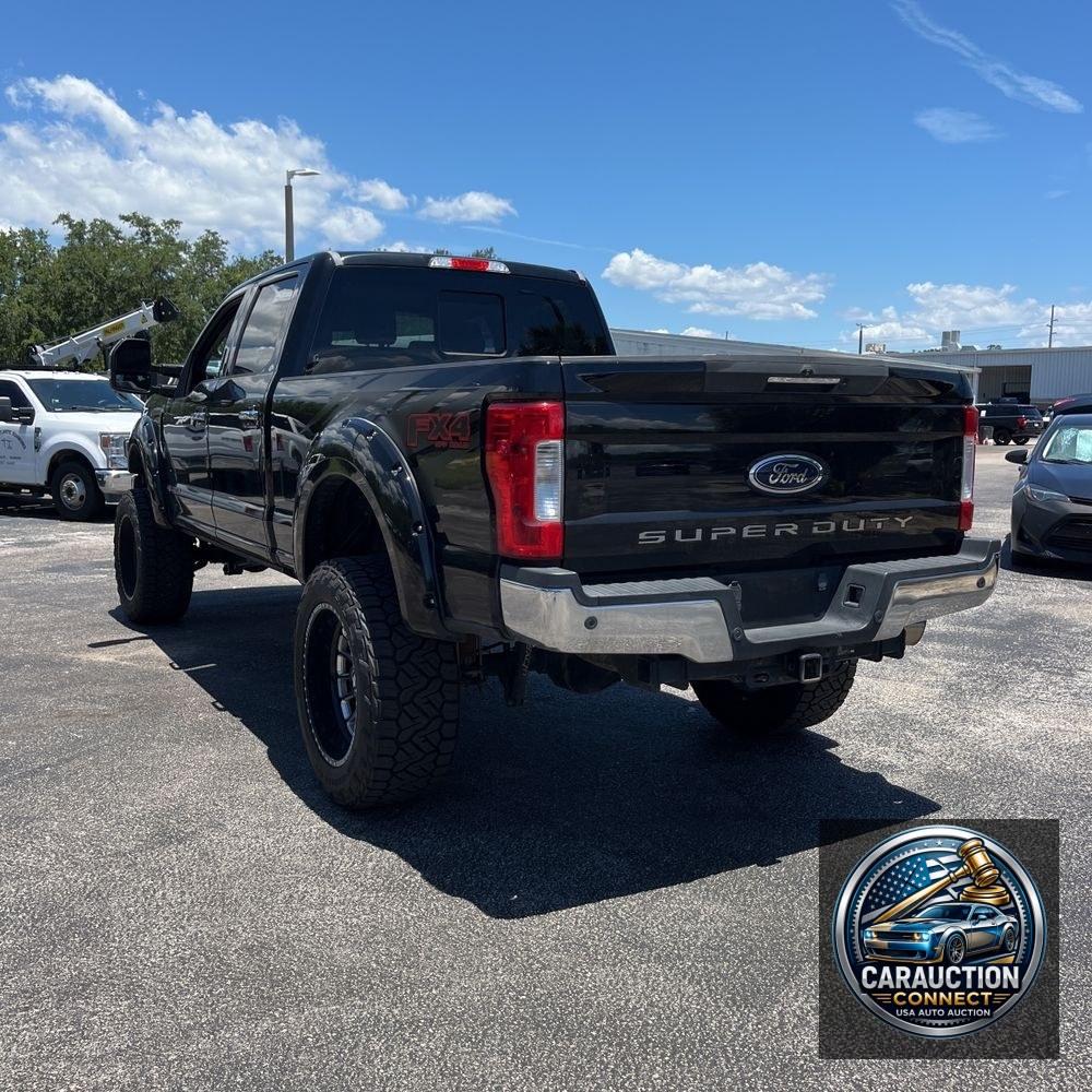 2017 Ford F-250 Super Duty Lariat
