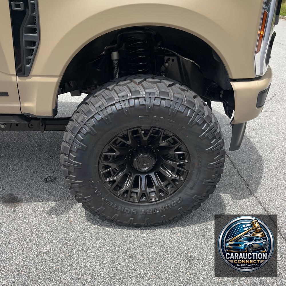 2025 Ford F250 S/D Platinum