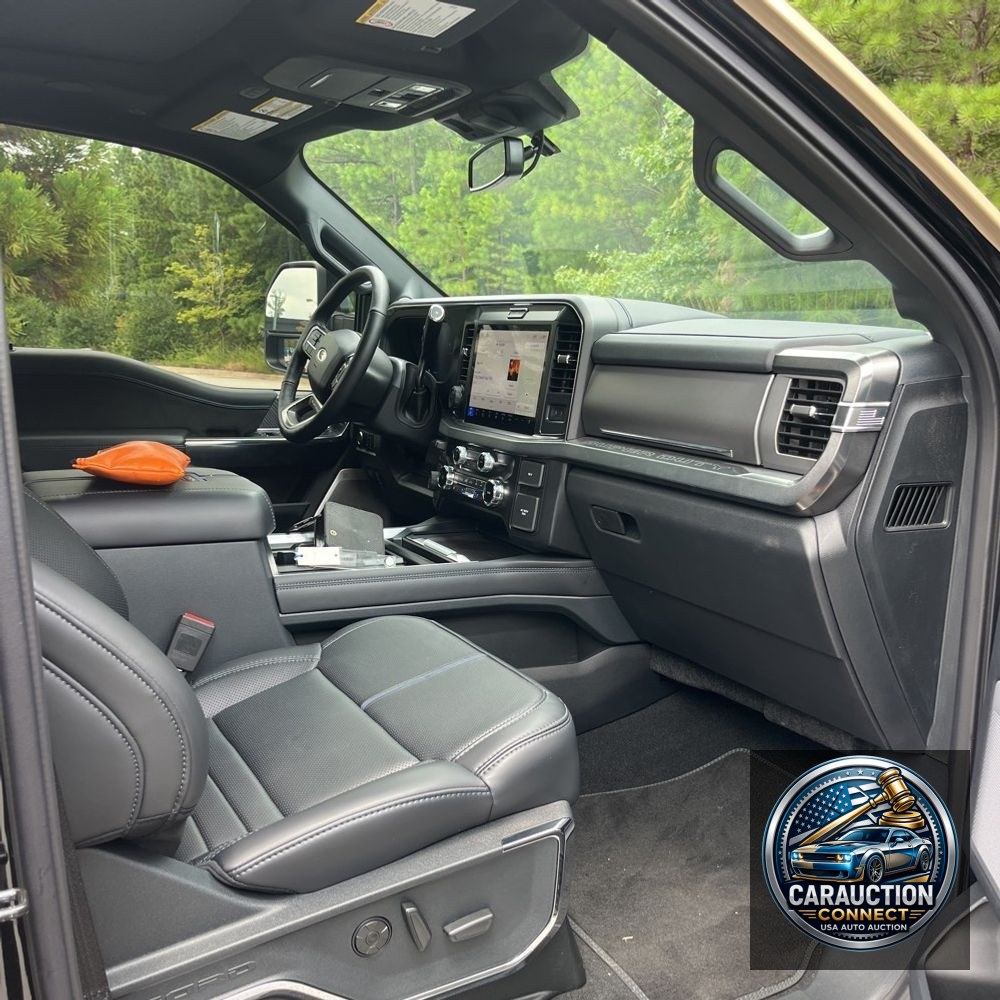 2025 Ford F250 S/D Platinum
