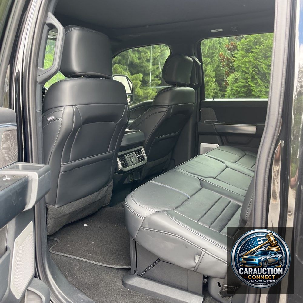 2025 Ford F250 S/D Platinum