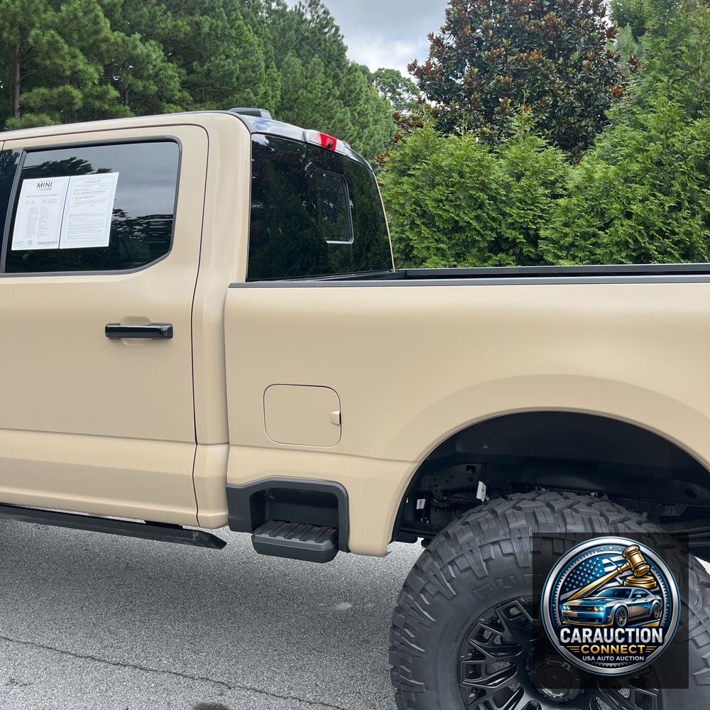 2025 Ford F250 S/D Platinum