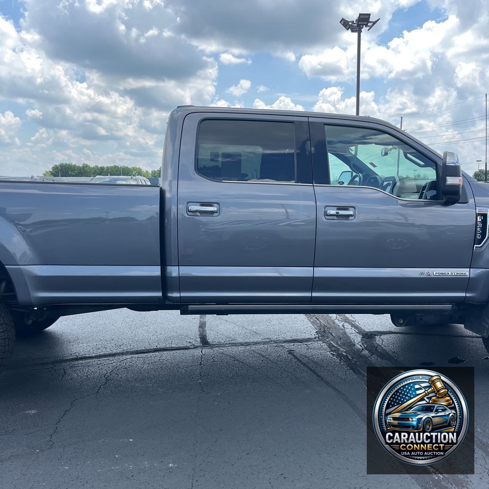 2022 Ford F350 S/D Platinum