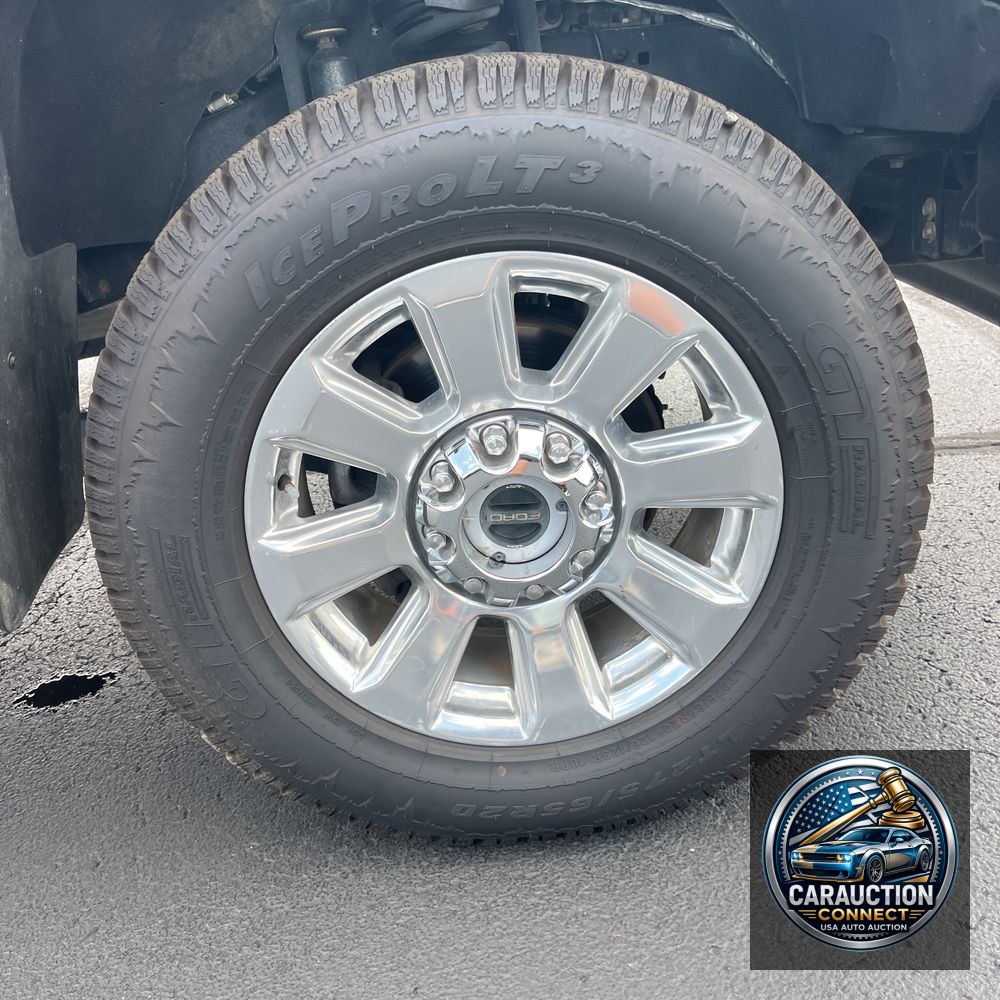 2022 Ford F350 S/D Platinum