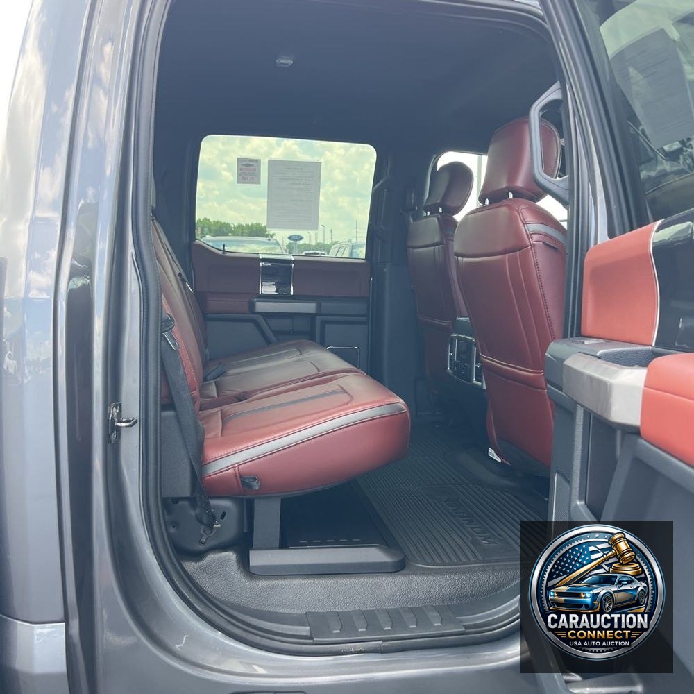 2022 Ford F350 S/D Platinum