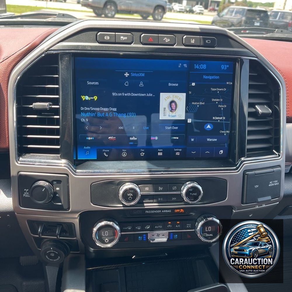 2022 Ford F350 S/D Platinum