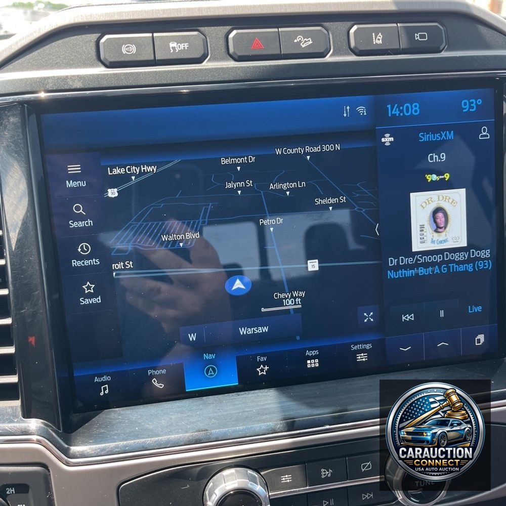 2022 Ford F350 S/D Platinum