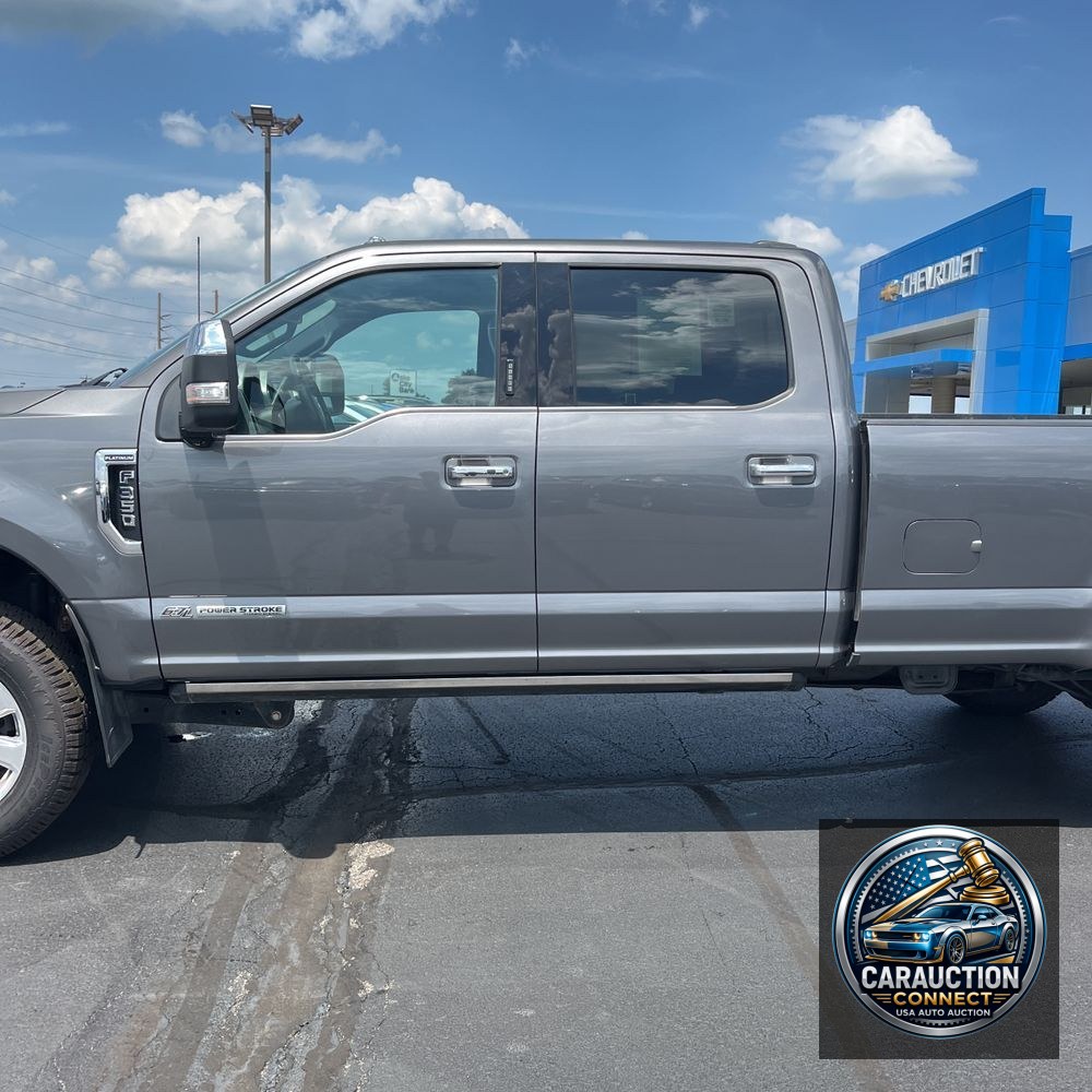 2022 Ford F350 S/D Platinum