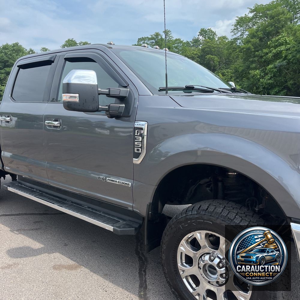 2022 Ford F-350 Super Duty Lariat