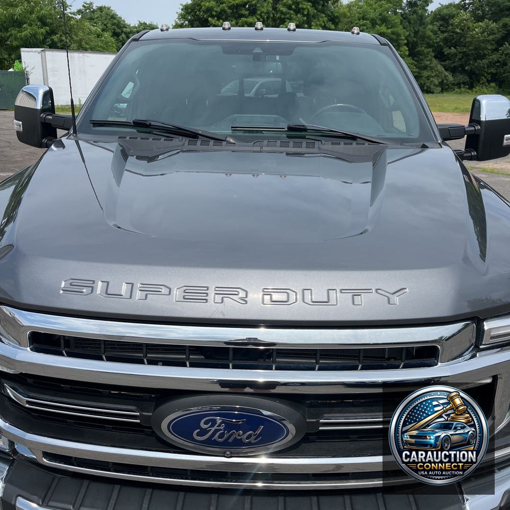 2022 Ford F-350 Super Duty Lariat