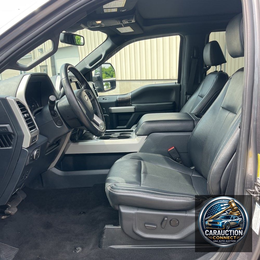 2022 Ford F-350 Super Duty Lariat
