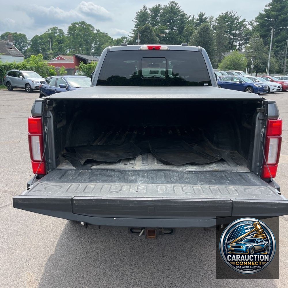 2022 Ford F-350 Super Duty Lariat
