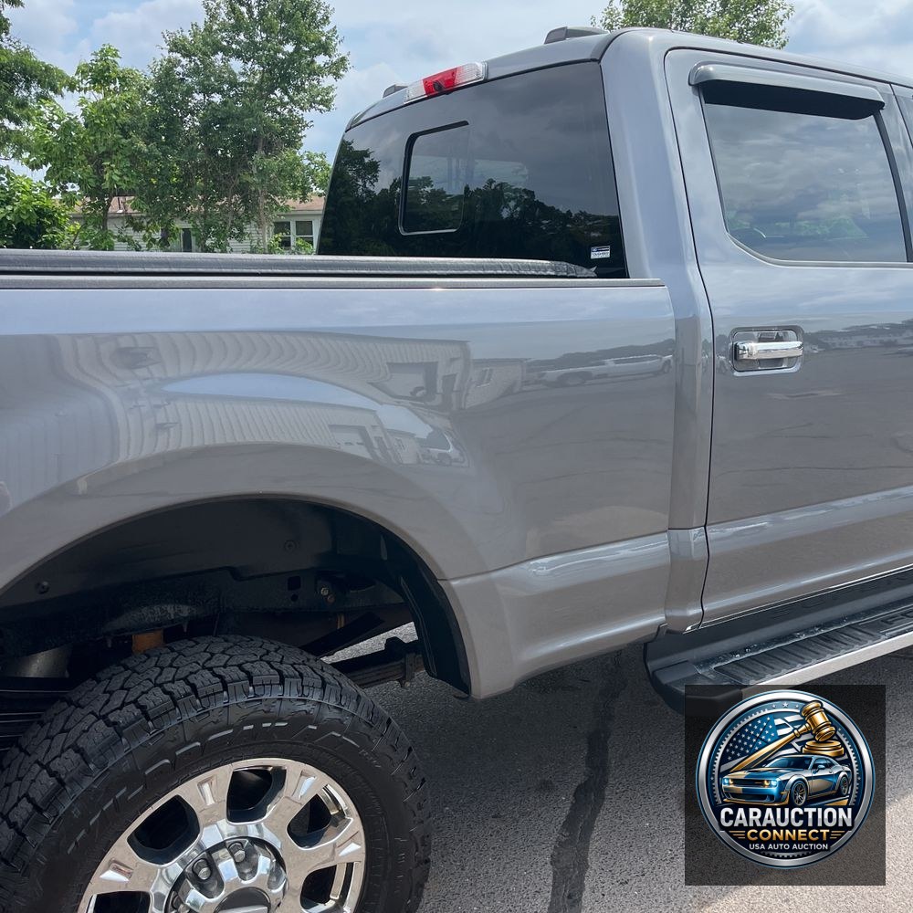 2022 Ford F-350 Super Duty Lariat