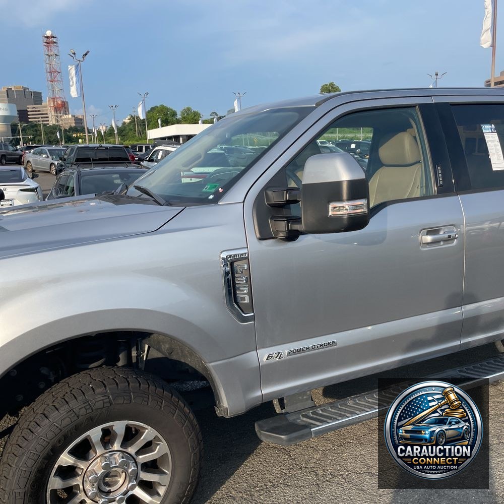 2022 Ford F-350 Super Duty Lariat