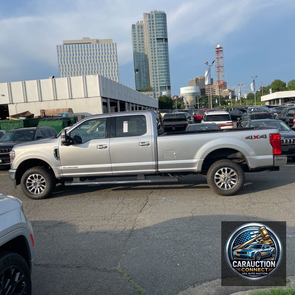 2022 Ford F-350 Super Duty Lariat