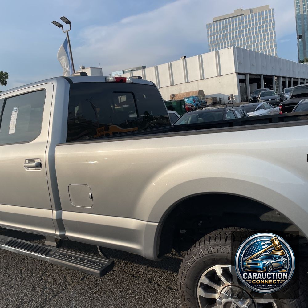 2022 Ford F-350 Super Duty Lariat