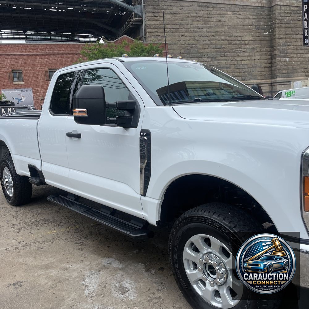 2024 Ford F-250 Super Duty XLT