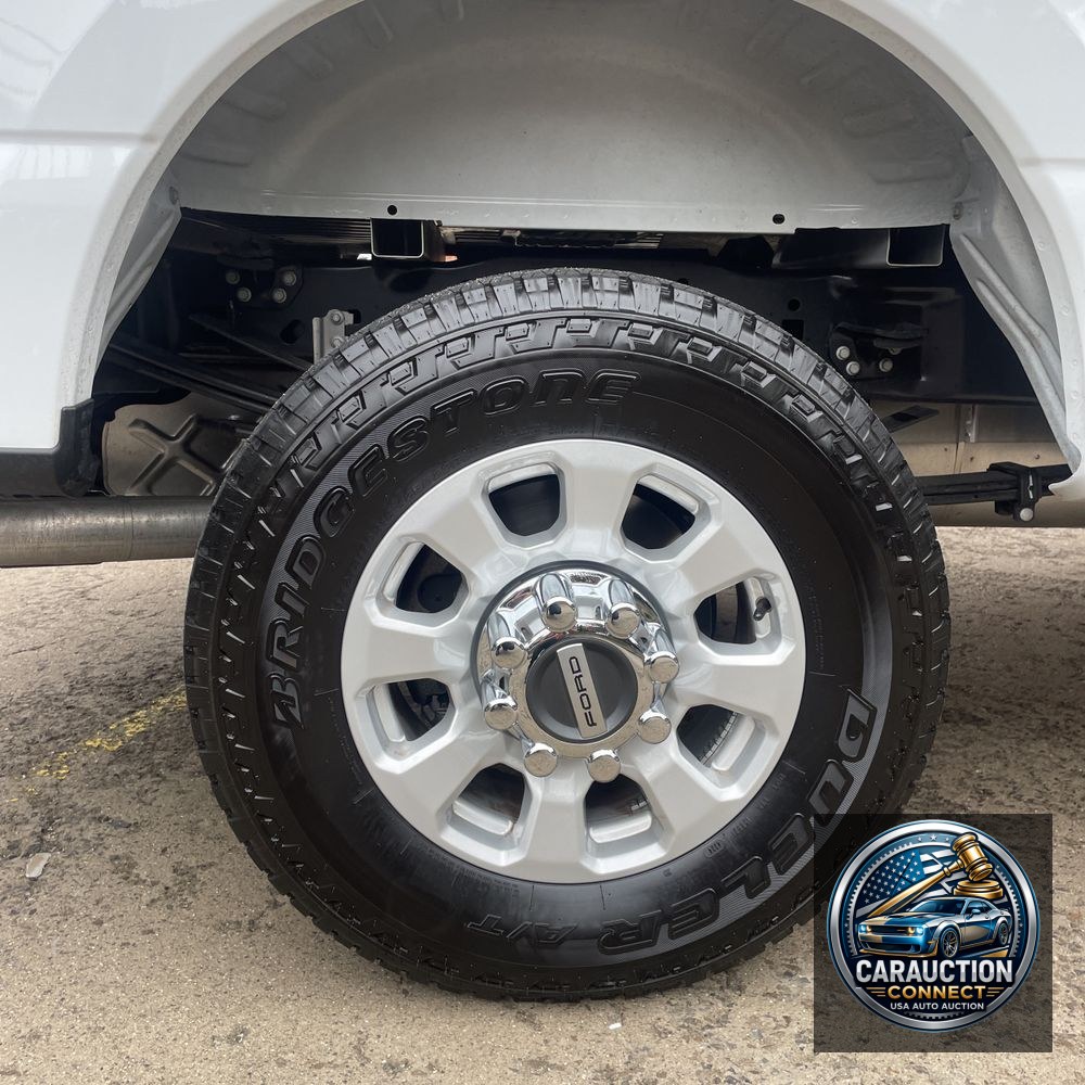 2024 Ford F-250 Super Duty XLT