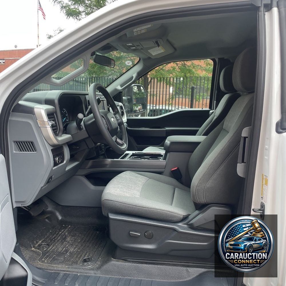 2024 Ford F-250 Super Duty XLT
