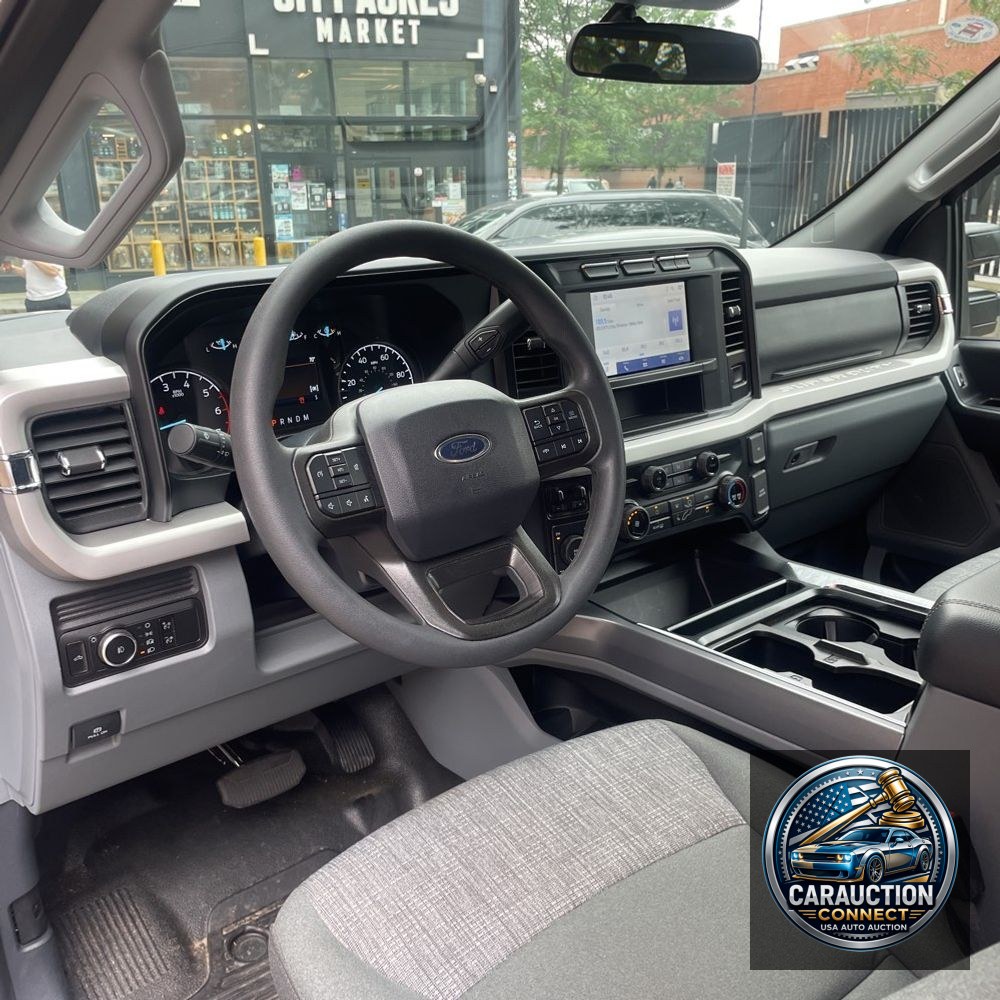 2024 Ford F-250 Super Duty XLT