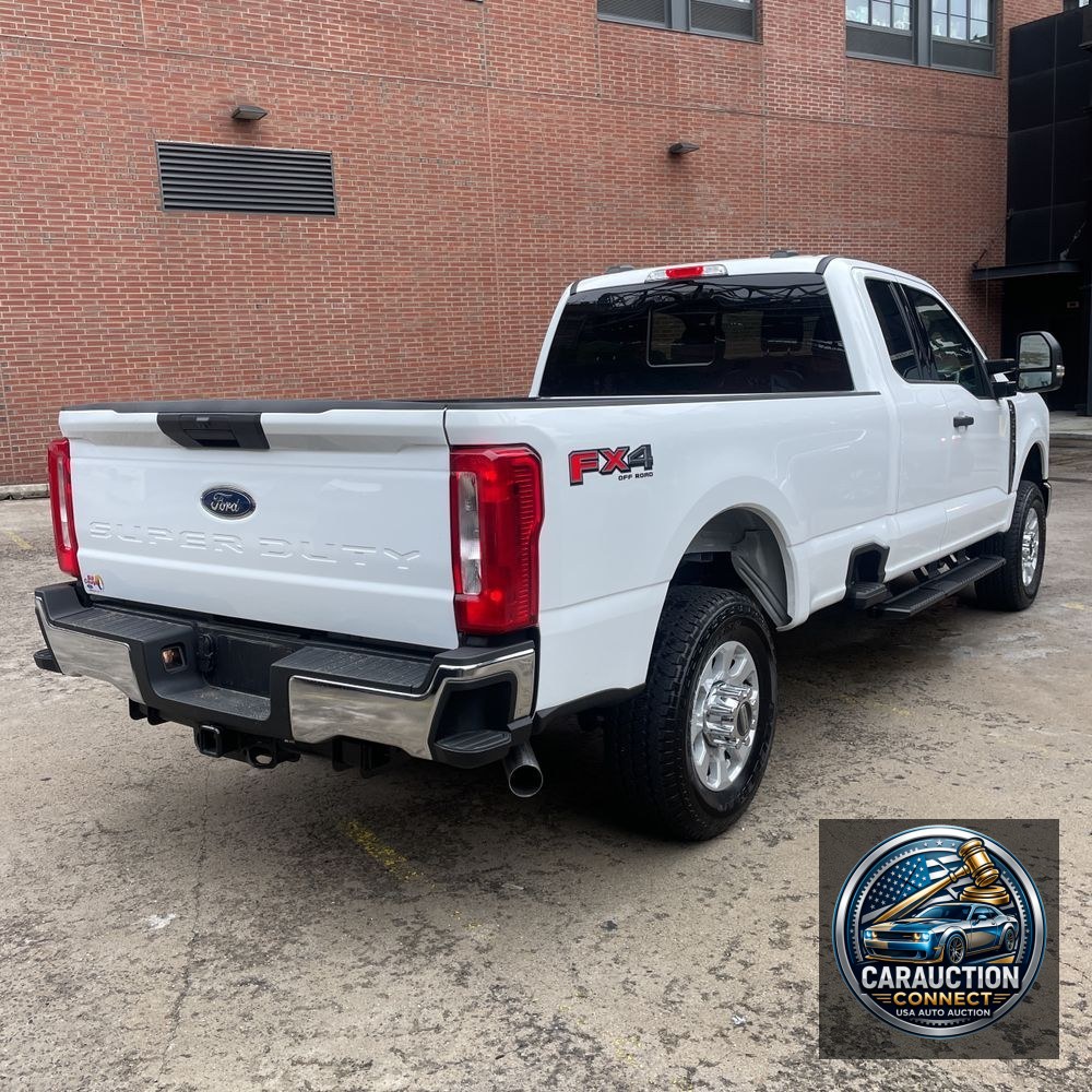2024 Ford F-250 Super Duty XLT