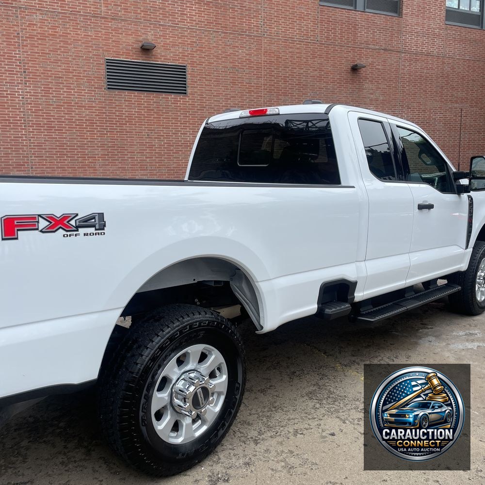 2024 Ford F-250 Super Duty XLT
