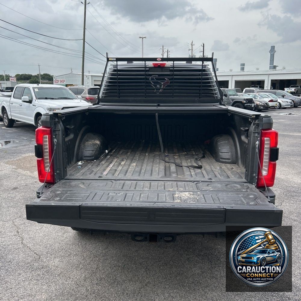 2023 Ford F-250 Super Duty Lariat