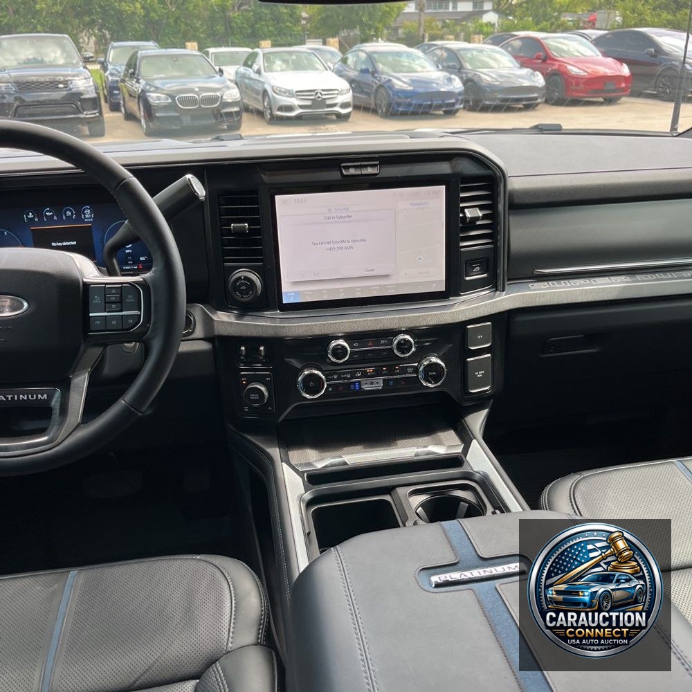 2025 Ford F-250 Super Duty Platinum