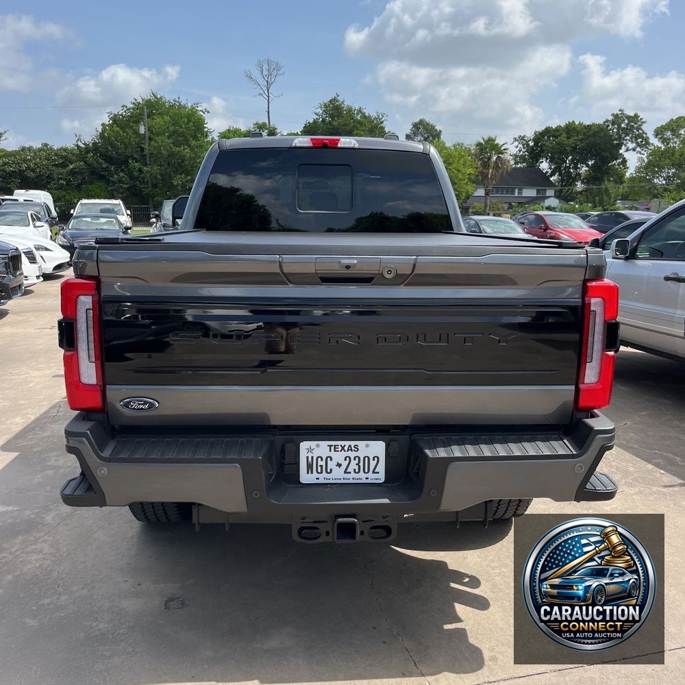 2025 Ford F-250 Super Duty Platinum