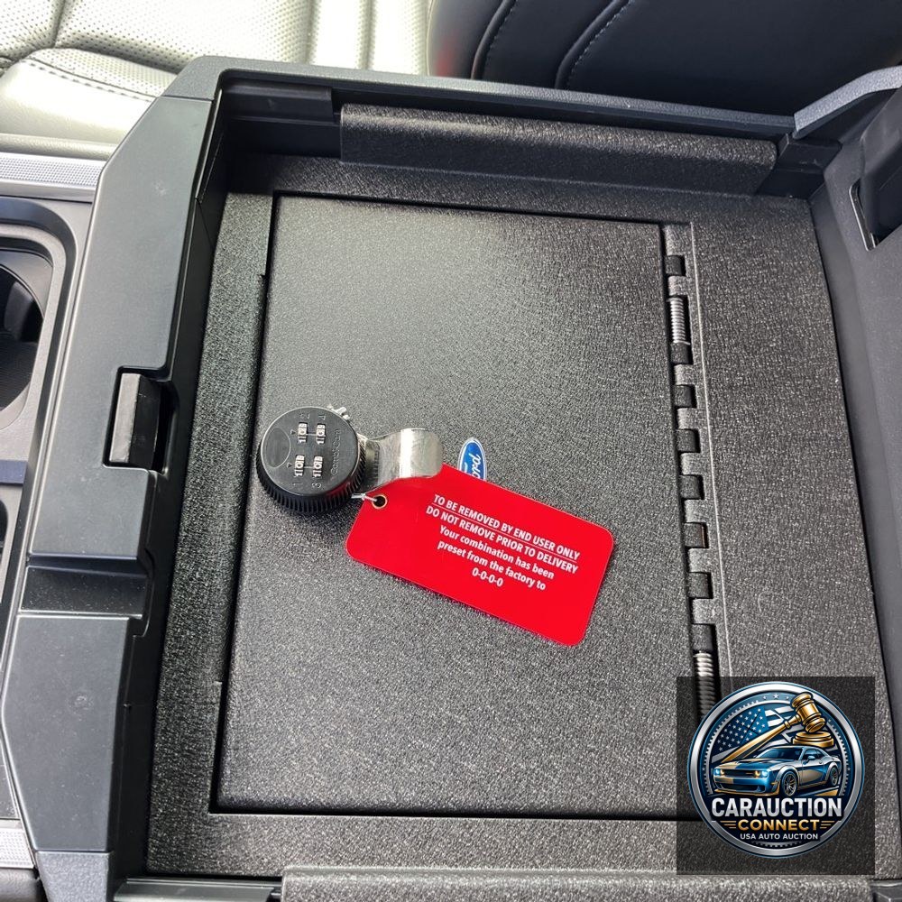 2025 Ford F-250 Super Duty Platinum