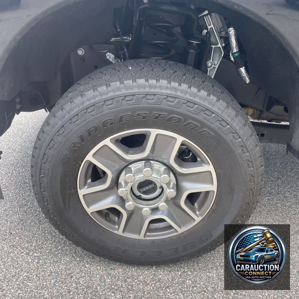 2023 Ford F-250 Super Duty Lariat