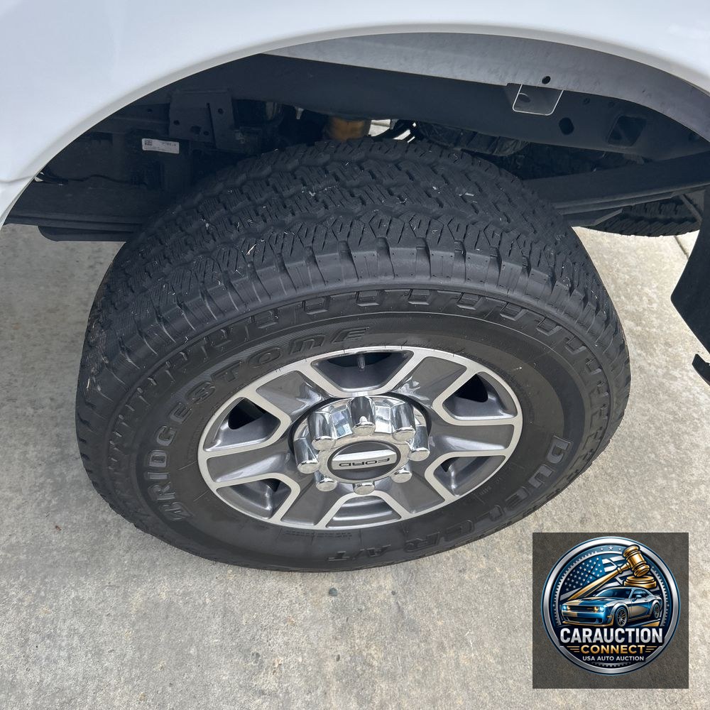 2023 Ford F-250 Super Duty Lariat