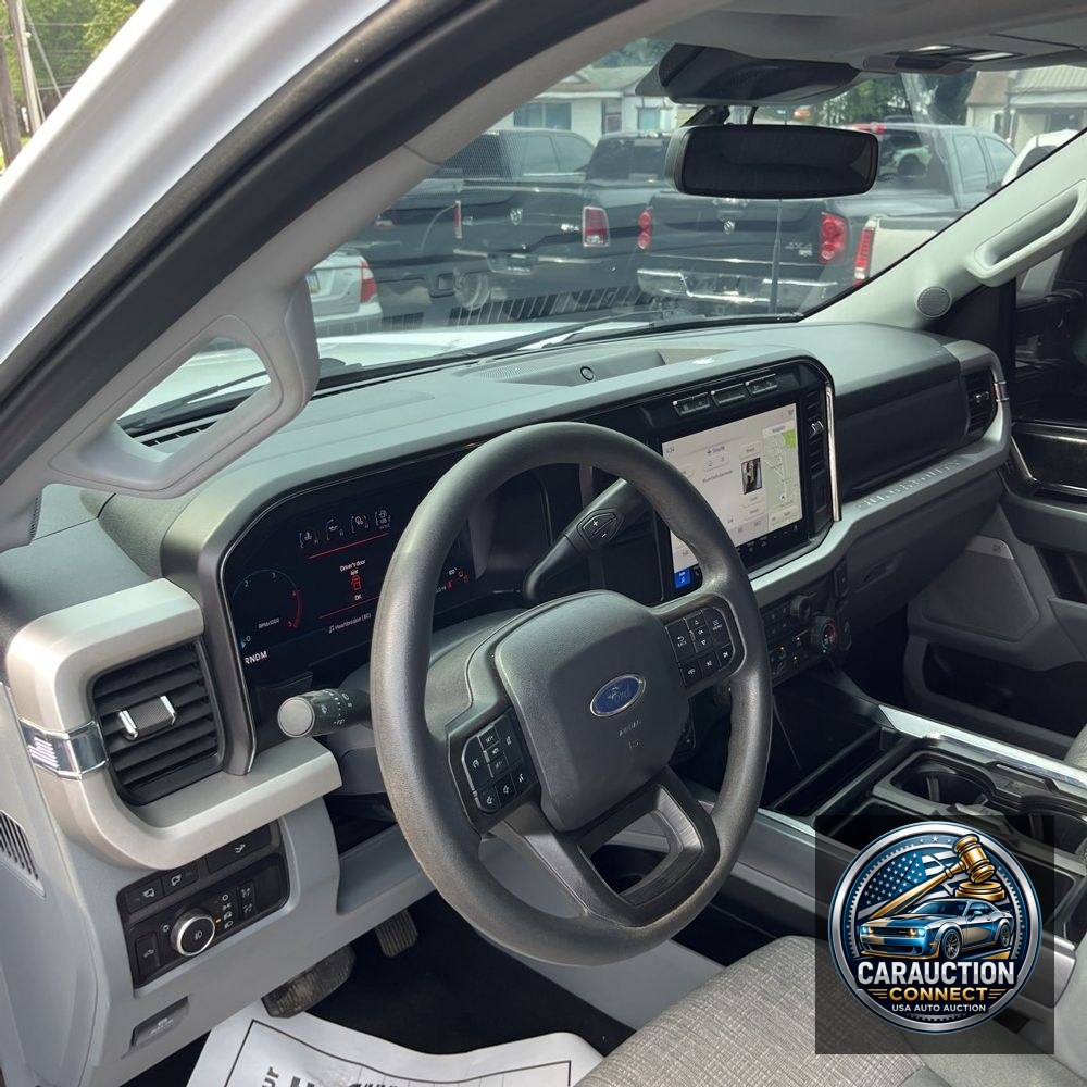 2024 Ford F-250 Super Duty XLT