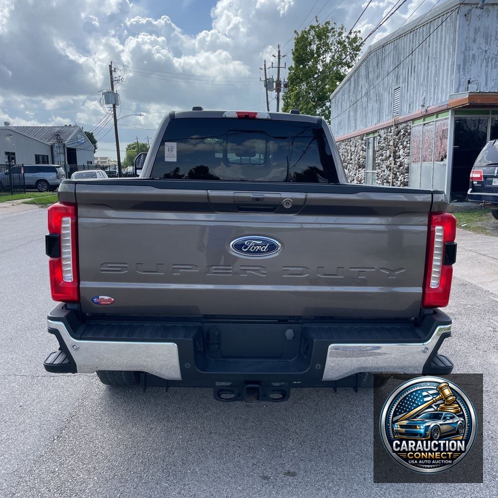 2023 Ford F-250 Super Duty Lariat