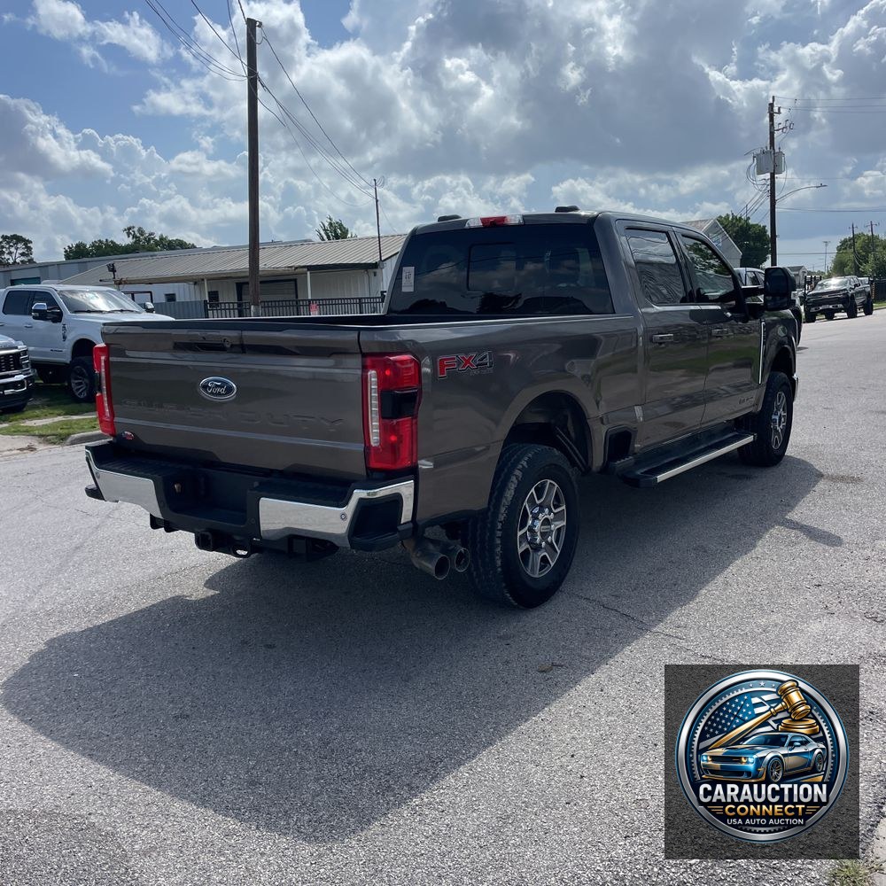 2023 Ford F-250 Super Duty Lariat