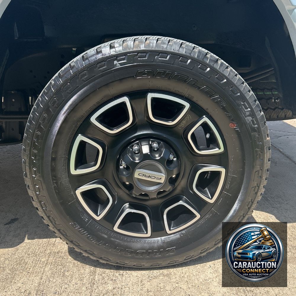 2024 Ford F-250 Super Duty Platinum