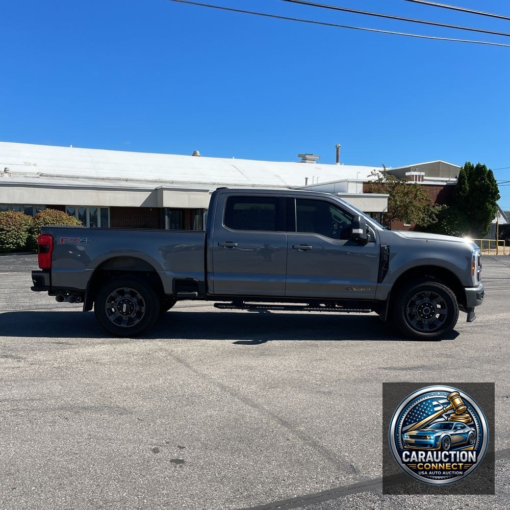 2023 Ford F250 S/D Lariat