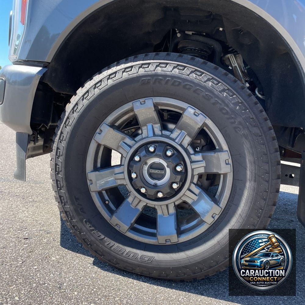 2023 Ford F250 S/D Lariat