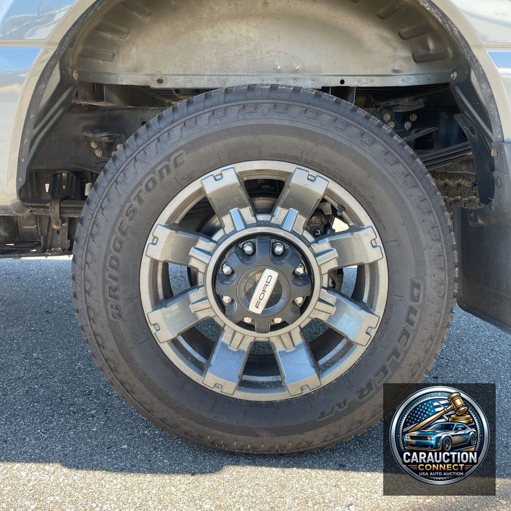 2023 Ford F250 S/D Lariat