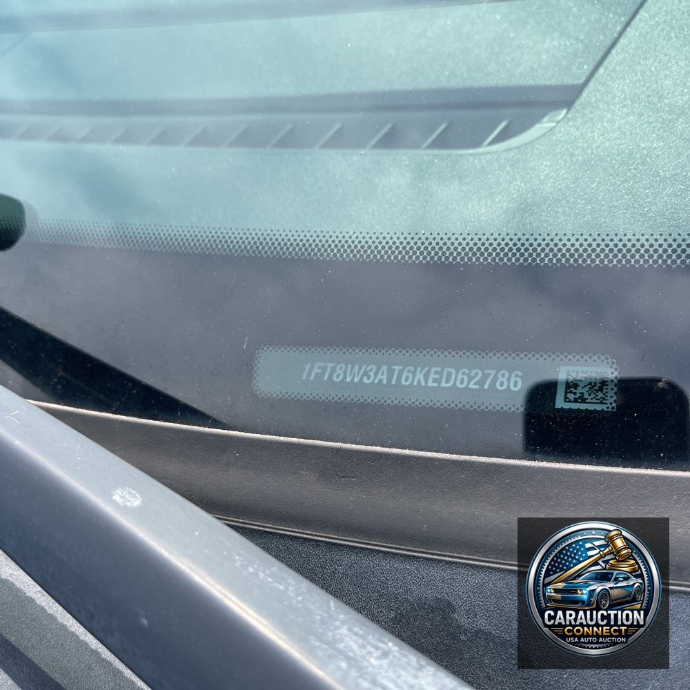 2019 Ford F-350 Super Duty Lariat