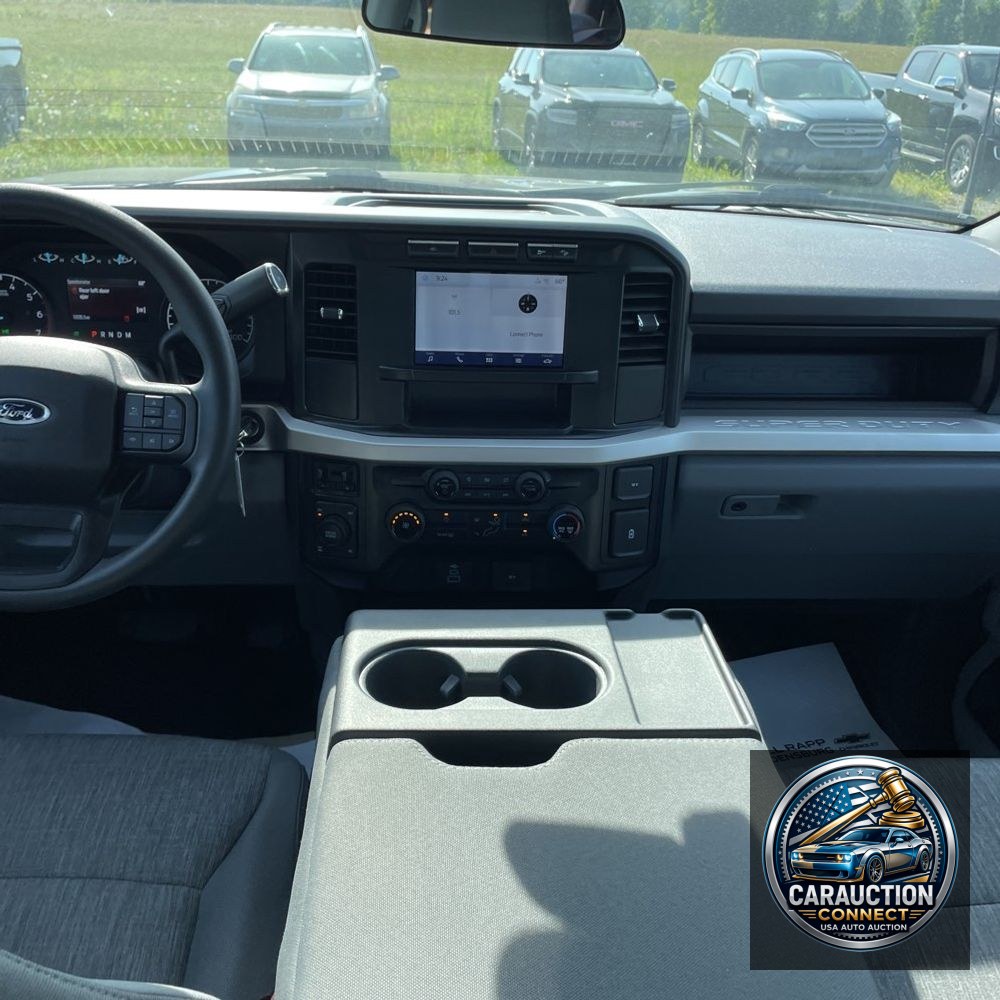 2023 Ford F-350 Super Duty XL