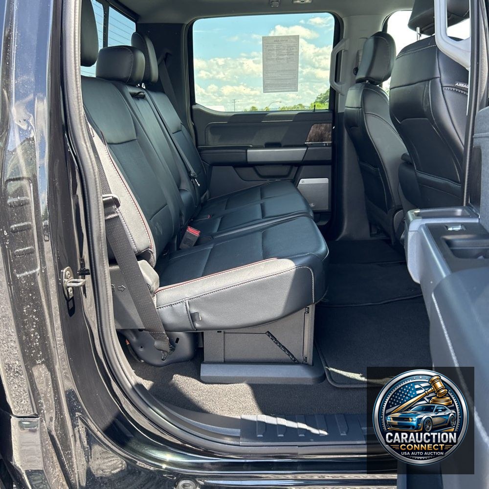 2024 Ford F350 S/D Lariat