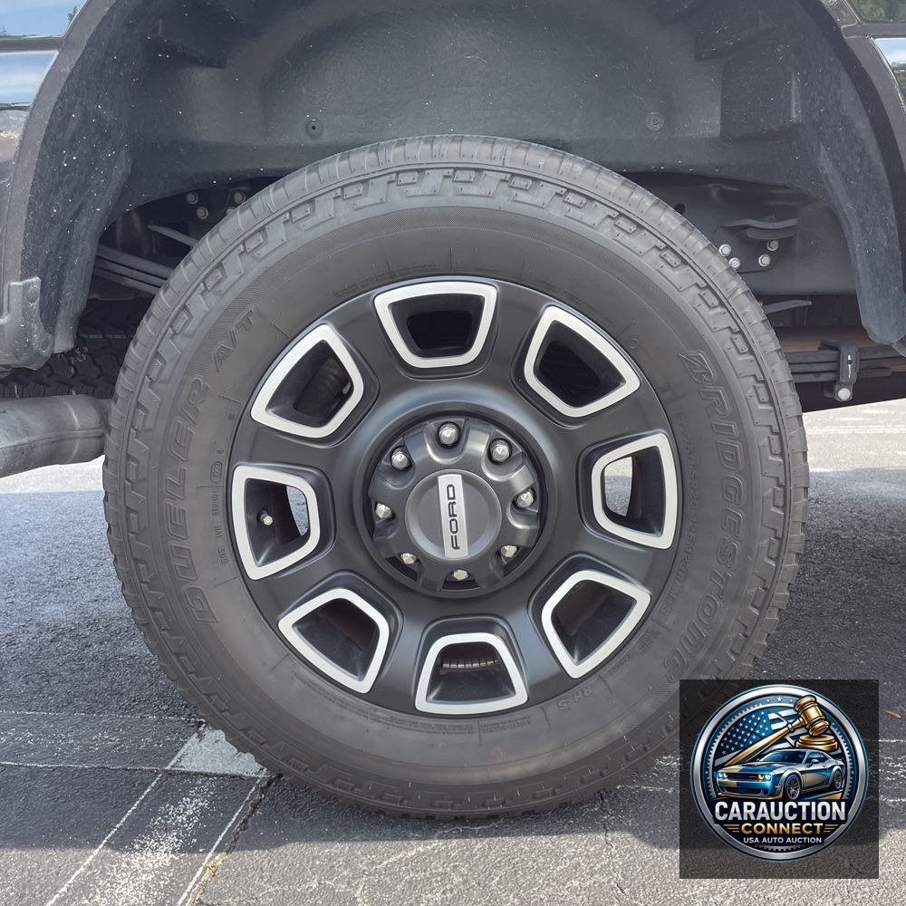 2024 Ford F-350 Super Duty Platinum