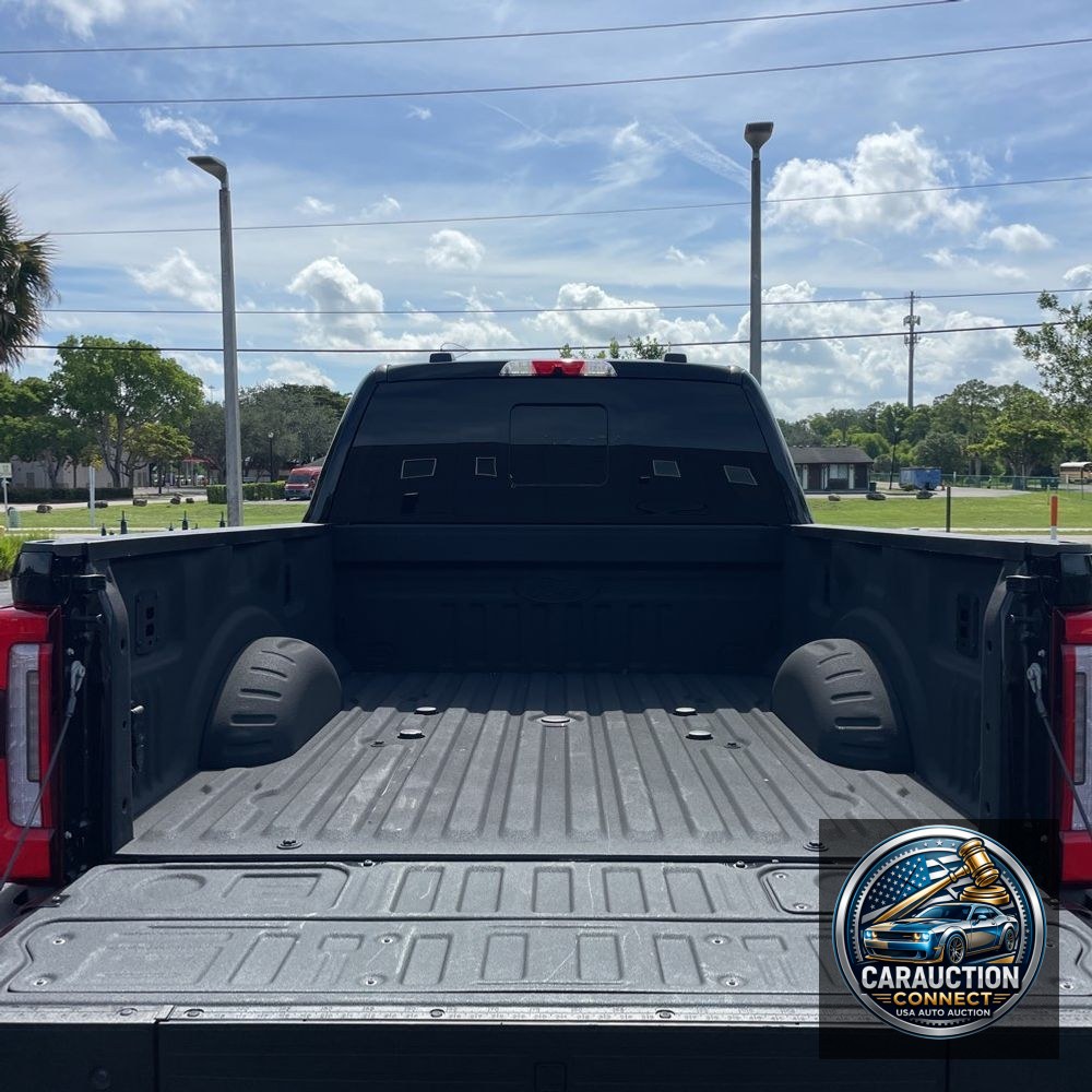 2024 Ford F-350 Super Duty Platinum