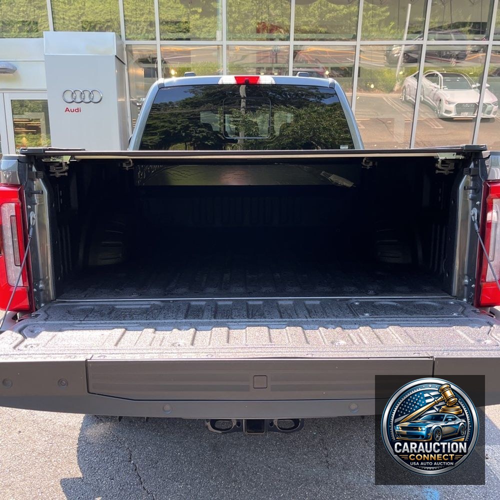 2024 Ford F-350 Super Duty Platinum