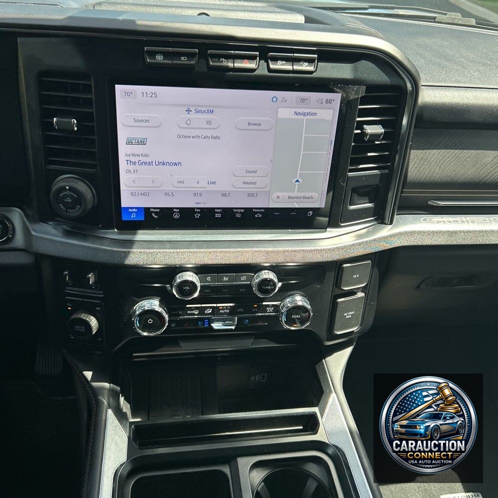 2023 Ford F-350 Super Duty Platinum