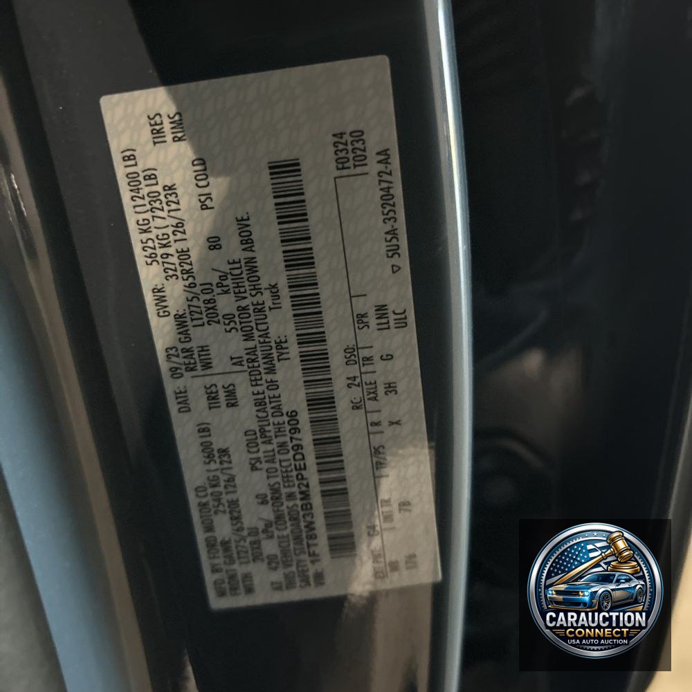 2023 Ford F-350 Super Duty Platinum