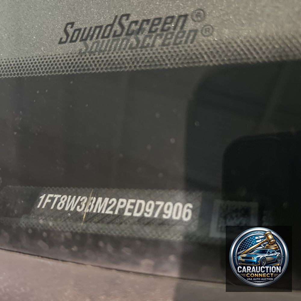 2023 Ford F-350 Super Duty Platinum