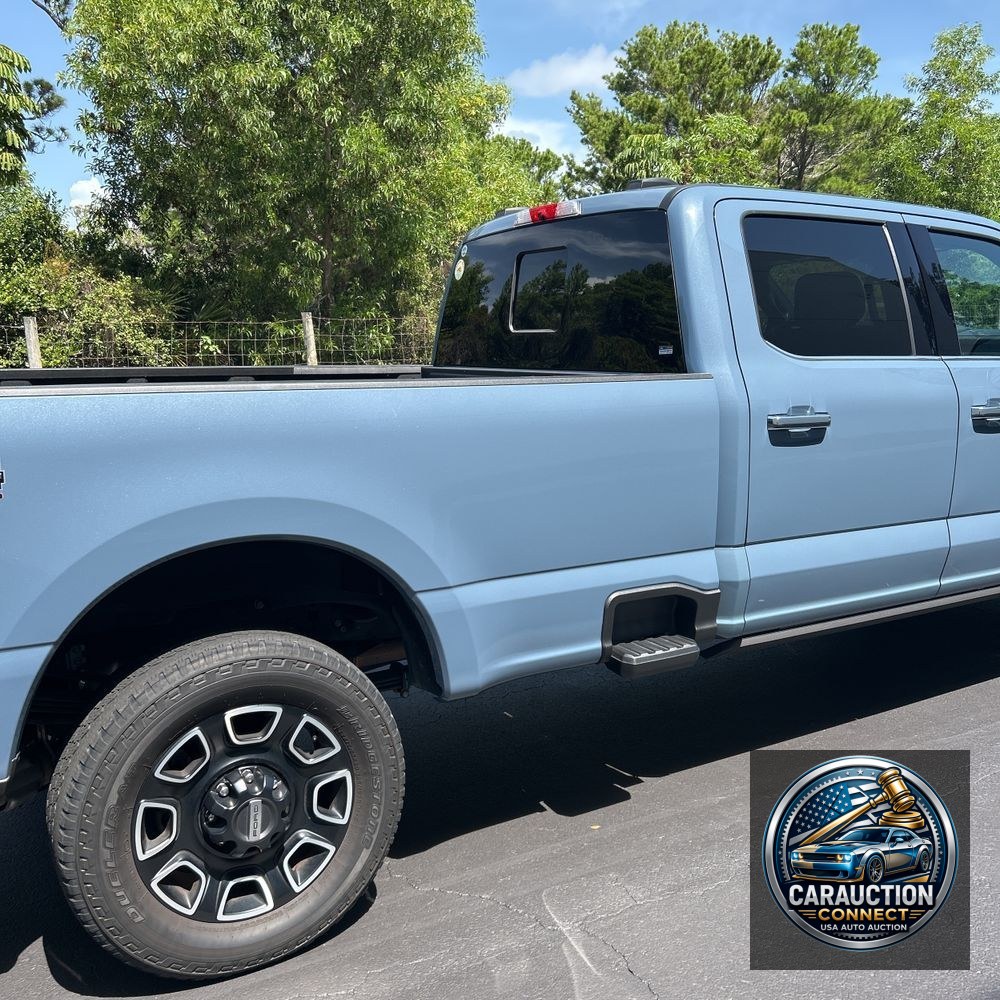 2023 Ford F-350 Super Duty Platinum